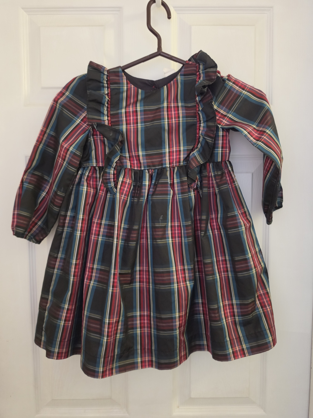 GAP Girls Tartan Plaid Ruffle-Trim Dress in Red and Green